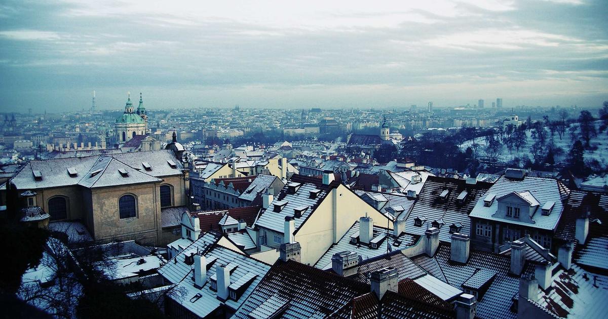 Bitcoin Identity Crisis: What It Means for Investors in a $1 Trillion Market